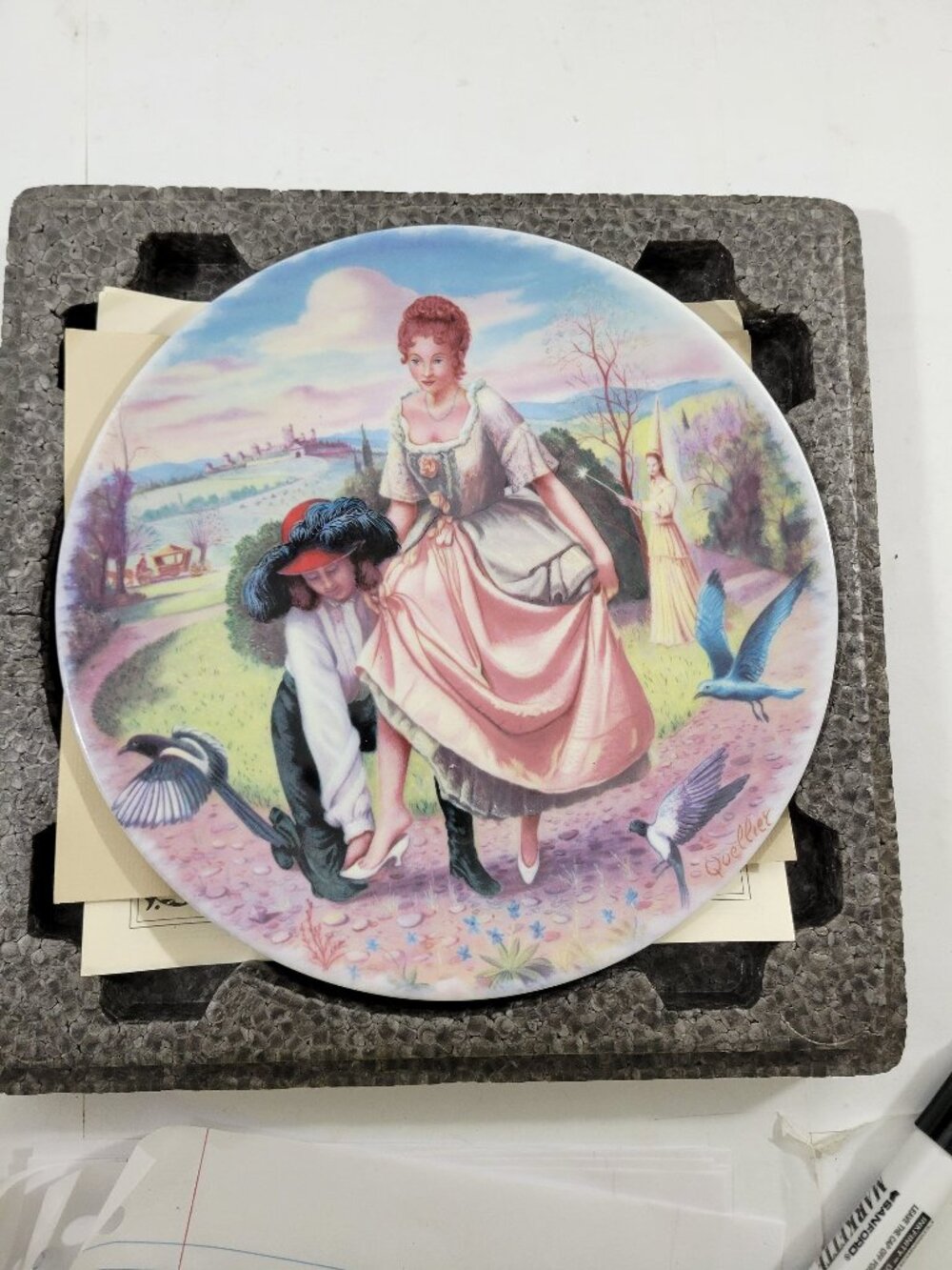 Cendrillion Collector Plate -- ITEM #1373